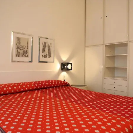 Domus Aparthotel