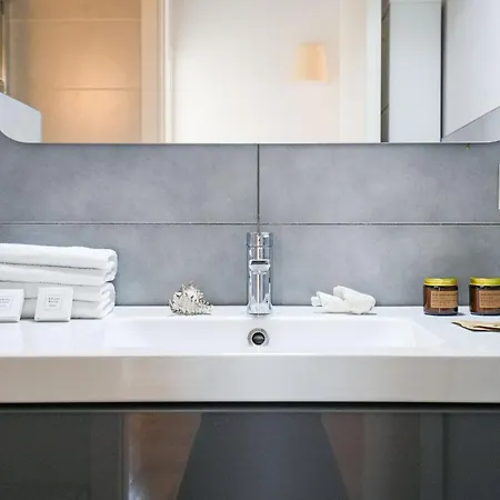 Duomo Center Apartment *