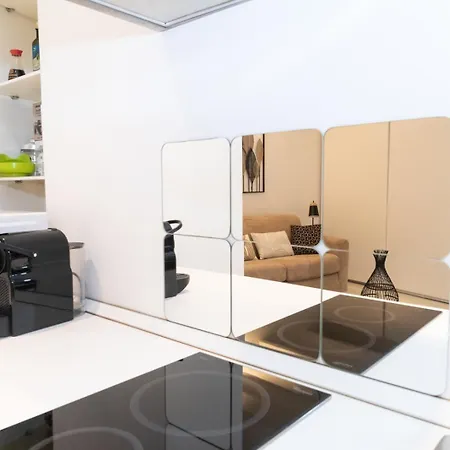 Golden Leaf - 7sundays Milánó