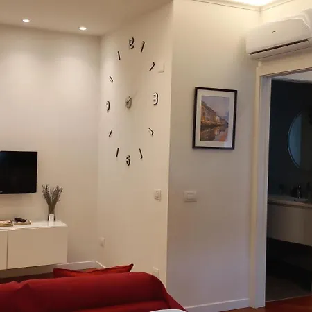 Casamia Tra Navigli E Universita-free Parking Apartment Milan