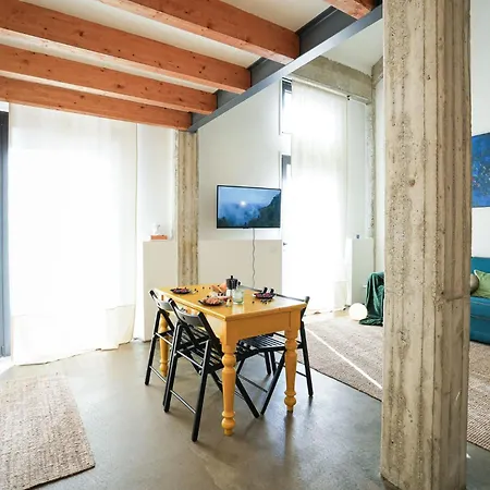 Casa vacanze Del Re House, Parking Free Milano