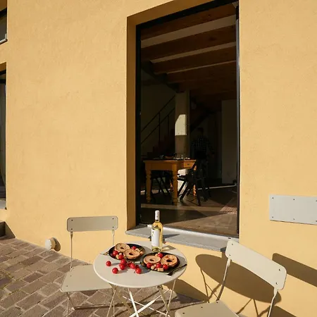 Del Re House, Parking Free *