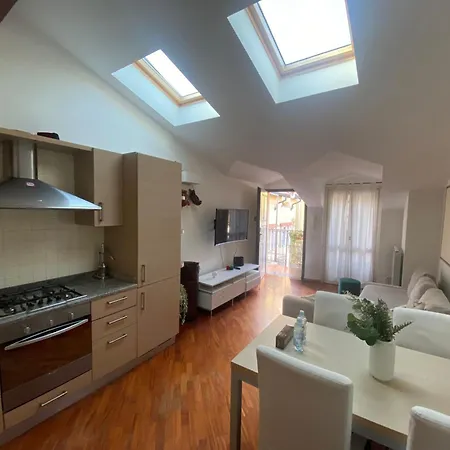 Perla Di Nolo - - Luxury Sleeps 4 Apartment *