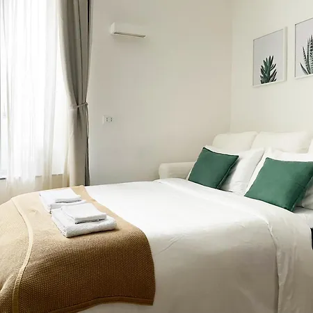 Cozy And Quiet In Isola District * Milan