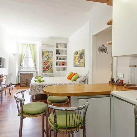 Apartamento Navigli - Cozy Studio In Darsena By Rentopolis