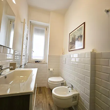 Hbhall Linate ميلان