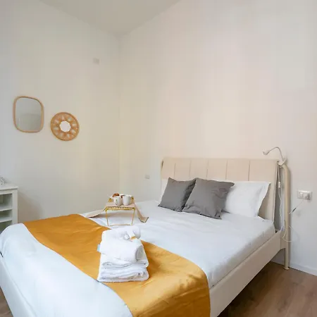 Apartman Xenia - Renovated Flat In Navigli Area Milánó
