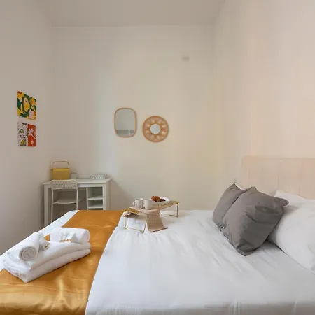 Apartman Xenia - Renovated Flat In Navigli Area *