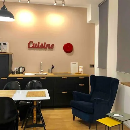 Lovely In The Heart Of Shopping District * Milan