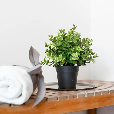 アパート Roomy Flat With Garage - Porta Romana *