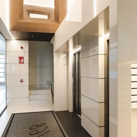 Repetti Design - 10 Min To Centre & Airport Apartment Milan