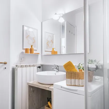 Easylife - Grazioso Monolocale In Porta Venezia