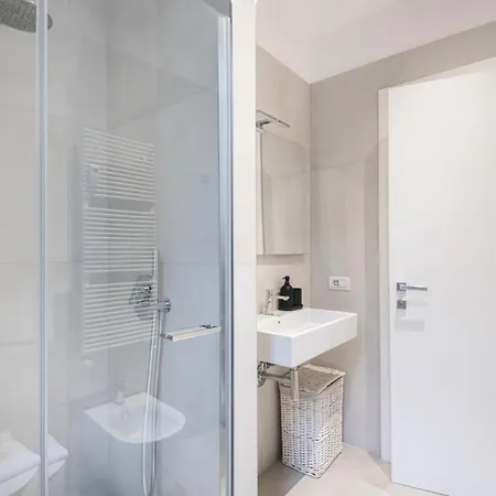 Easylife - Elegante In Porta Venezia Appartement Milaan