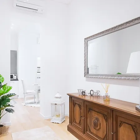 Easylife - Elegante In Porta Venezia Appartement