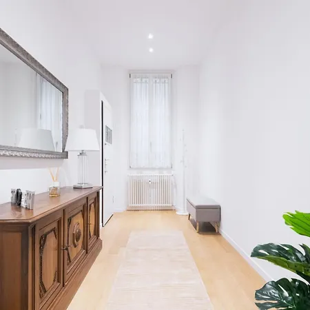 Easylife - Elegante In Porta Venezia Appartement
