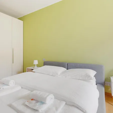 Washington District Cozy With Balcony Daire Milano