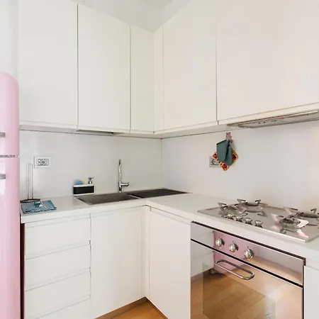 Washington District Cozy With Balcony * Milano