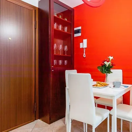 Apartment Linate Airport - In Strategic Position