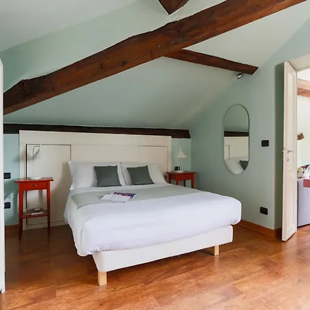 The Rent - Flat In Brera District Apartman *