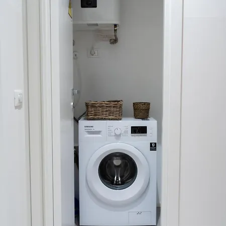 Gioia 43 - New Stylish 1 & 2 Apartment *