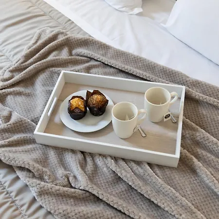 Elegant Near Metro Porta Romana,3 Fermate Subway-stop A Duomo, Wifi-netflix Free Διαμέρισμα