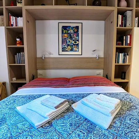 Casa Mafalda - In Near Naviglio Grande *