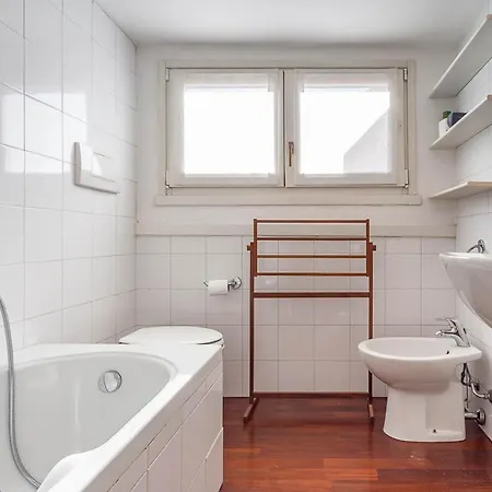 Attico Con Terrazzo - Skyview Apartment *