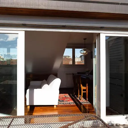 Attico Con Terrazzo - Skyview Apartment