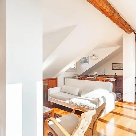 Attico Con Terrazzo - Skyview Apartment Milan