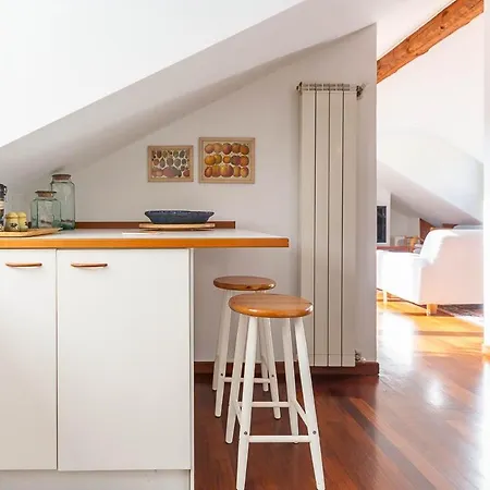 Attico Con Terrazzo - Skyview * Milan