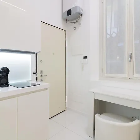 Apartment Tiny House Darsena Mailand