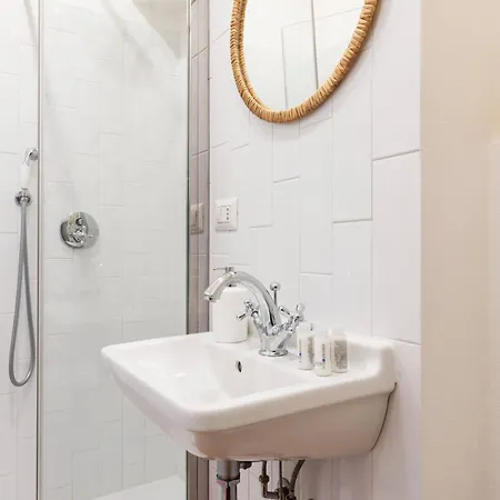 Bramante Flexyrent Ac Апартаменты *