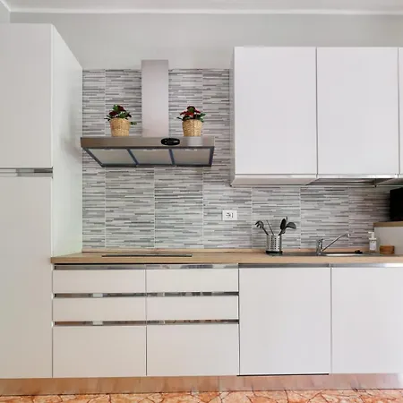 Ideal Rent - Viale Piceno 29 * Milano
