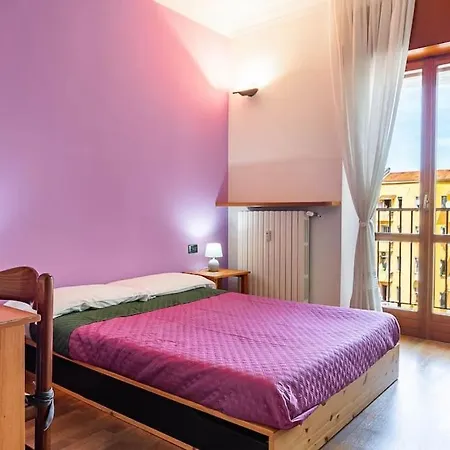 Lägenhet Duomo 15 Min -casa Silenziosa Con Terrazzo