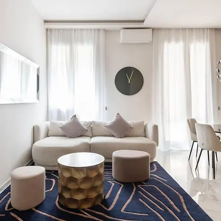 Apartment Chic 3 Bedroom - Close To Duomo Milan