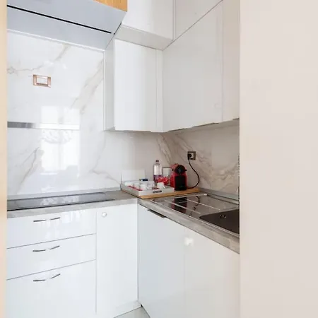 Chic 3 Bedroom - Close To Duomo * Milan