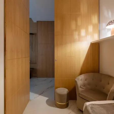 Chic 3 Bedroom - Close To Duomo Apartamento