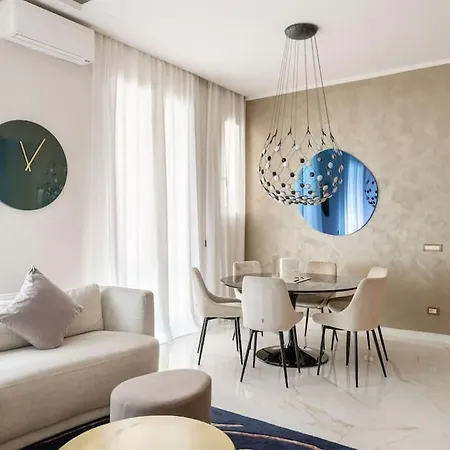 Apartment Chic 3 Bedroom - Close To Duomo