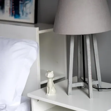 Airguest Station