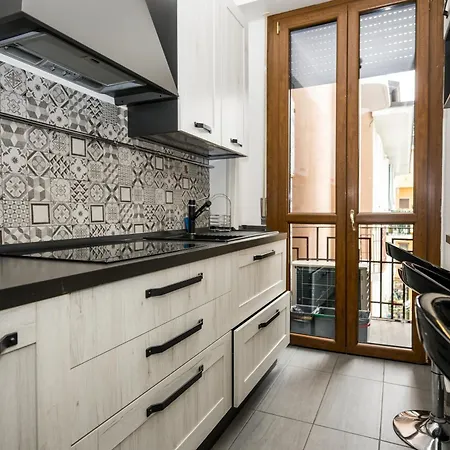 Airguest Station Apartment *