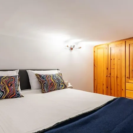 La Dimora Di Paola In Piero Della Francesca * Milán