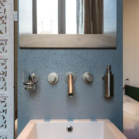 Porta Venezia Open Space - Due Passi Dal Duomo - 2 Bagni Apartment