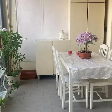 Terrace Lounge Apartman Milánó