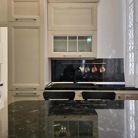 Stylish Duplex In The Heart Of - Navigli Bocconi *