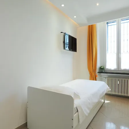 Forlanini Con Free Parking Linate Airport Apartment Milan