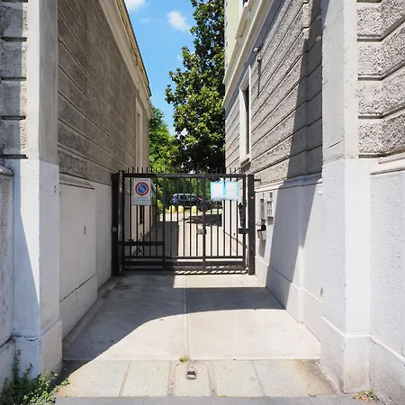 Apartment Forlanini Con Free Parking Linate Airport