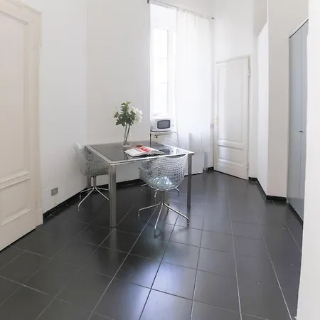 Central Flat - Boccaccio 7 Apartamento *