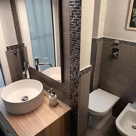 Loft Navigli - Bocconi - Iulm * Milan