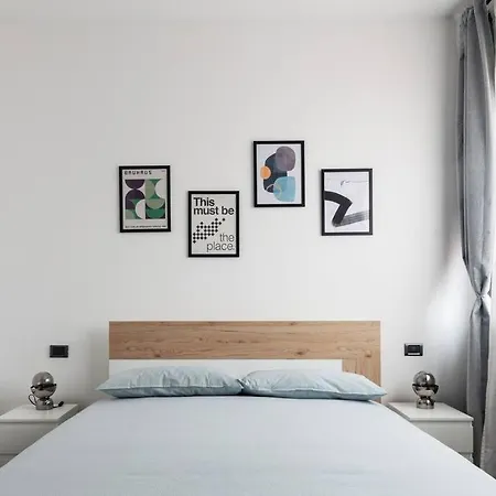 Moderno Bilocale In Zona Mico Milan