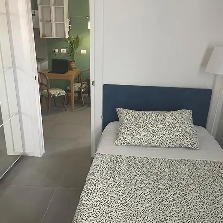 With Free Parking Garage - Con Parcheggio Incluso Nuovo Con 2 Da Letto E Due Bagni - New With 2 Bdrooms 2 Bathrooms- Jellow Subway Metro Gialla Porta Romana 3 Stops To Duomo * 米兰
